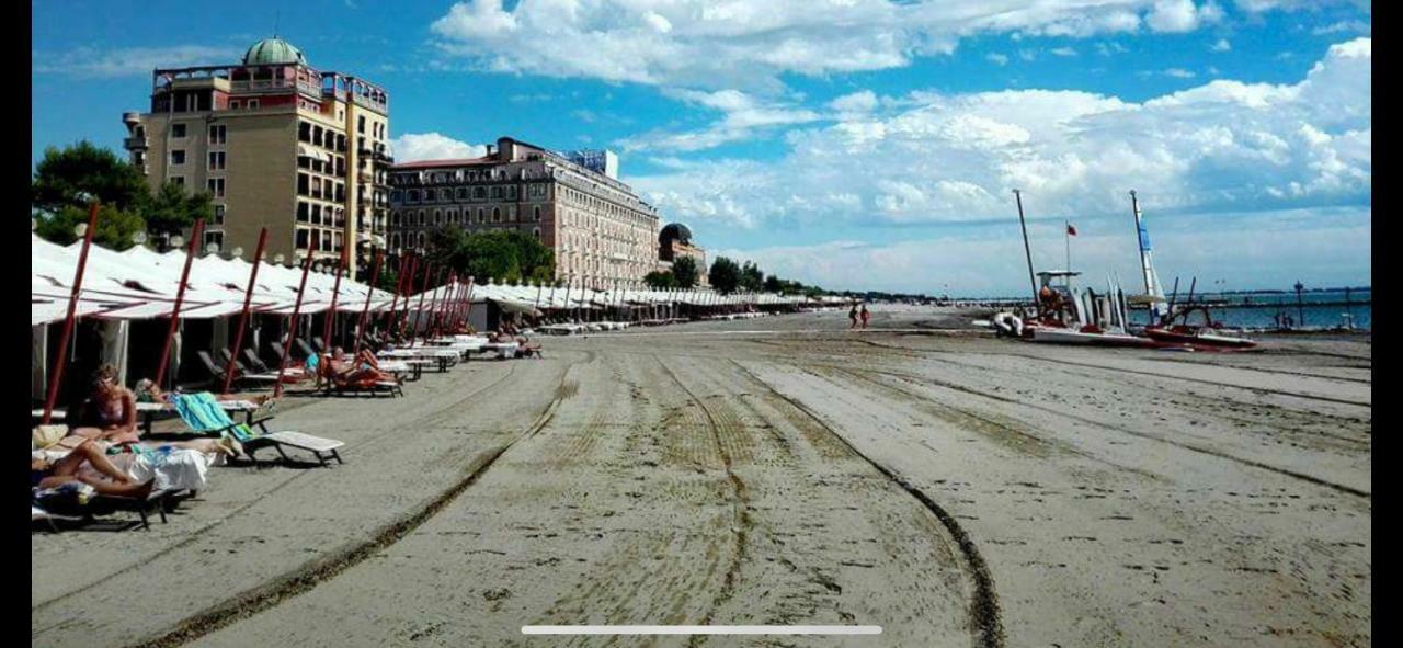 Апартаменти Ca Bonivento Lido di Venezia Екстер'єр фото